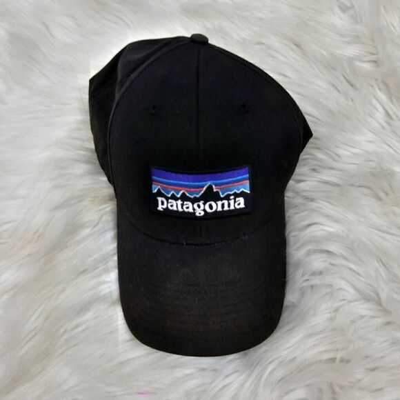 Patagonia Faded Black Snap Back Hat One Size Fits All Ball Cap P-6 Logo - Picture 1 of 6